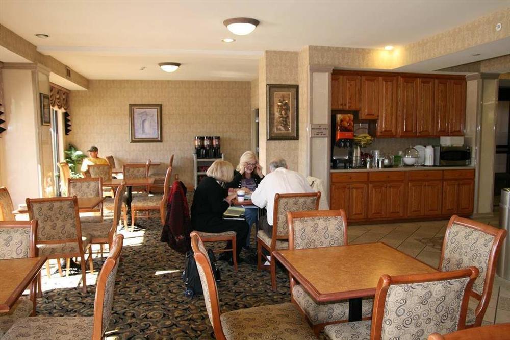 Hampton Inn Marshall Restaurante foto